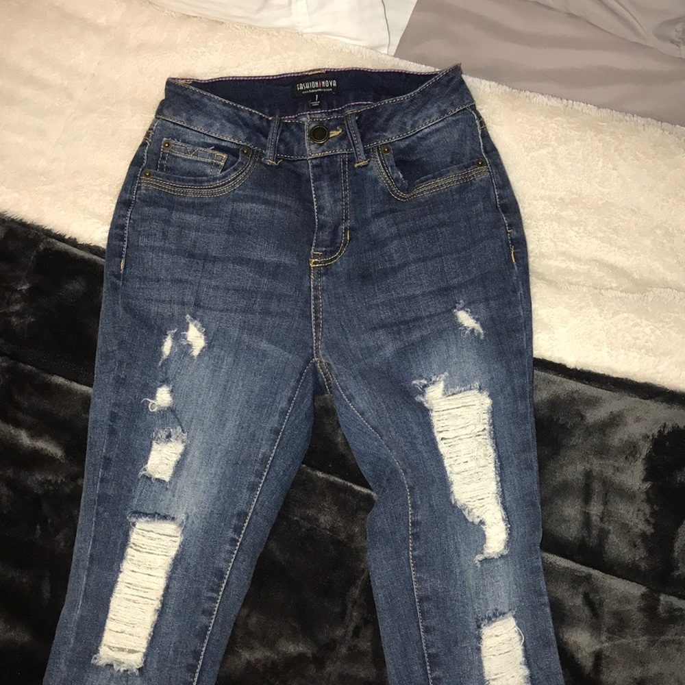 High waisted fitted jeans